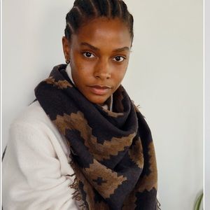 Wilfred Diamond Mosaic Triangle Scarf